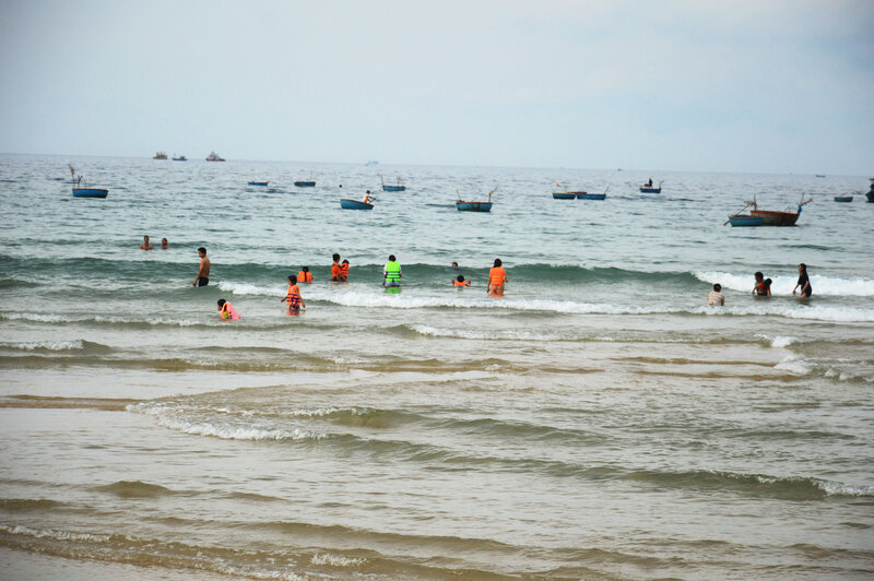 Le Thuy Beach in Quang Ngai. Photo: Vien Nguyen