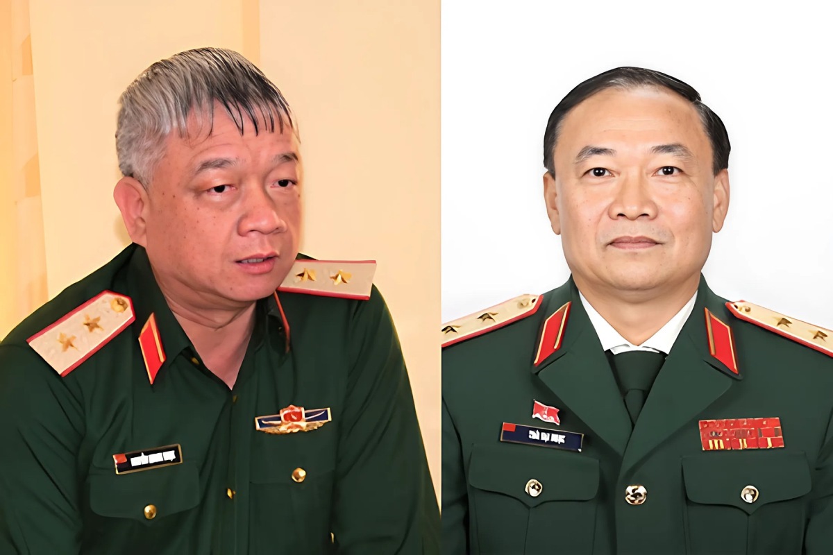 Lieutenant General Thai Dai Ngoc (right) and Lieutenant General Nguyen Quang Ngoc were appointed to the position of Deputy Chief of the General Staff of the Vietnam People's Army. Photo: VNA