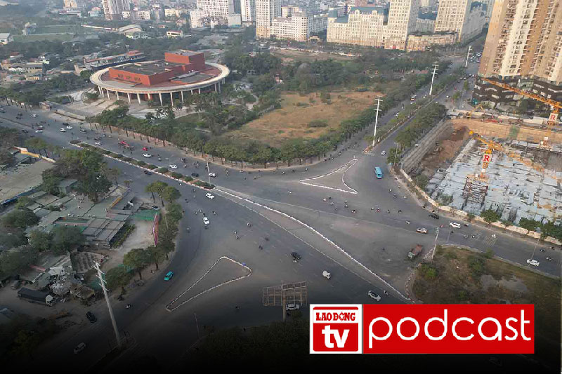 Morning news: Removing traffic lights, major intersections in Hanoi are no longer congested