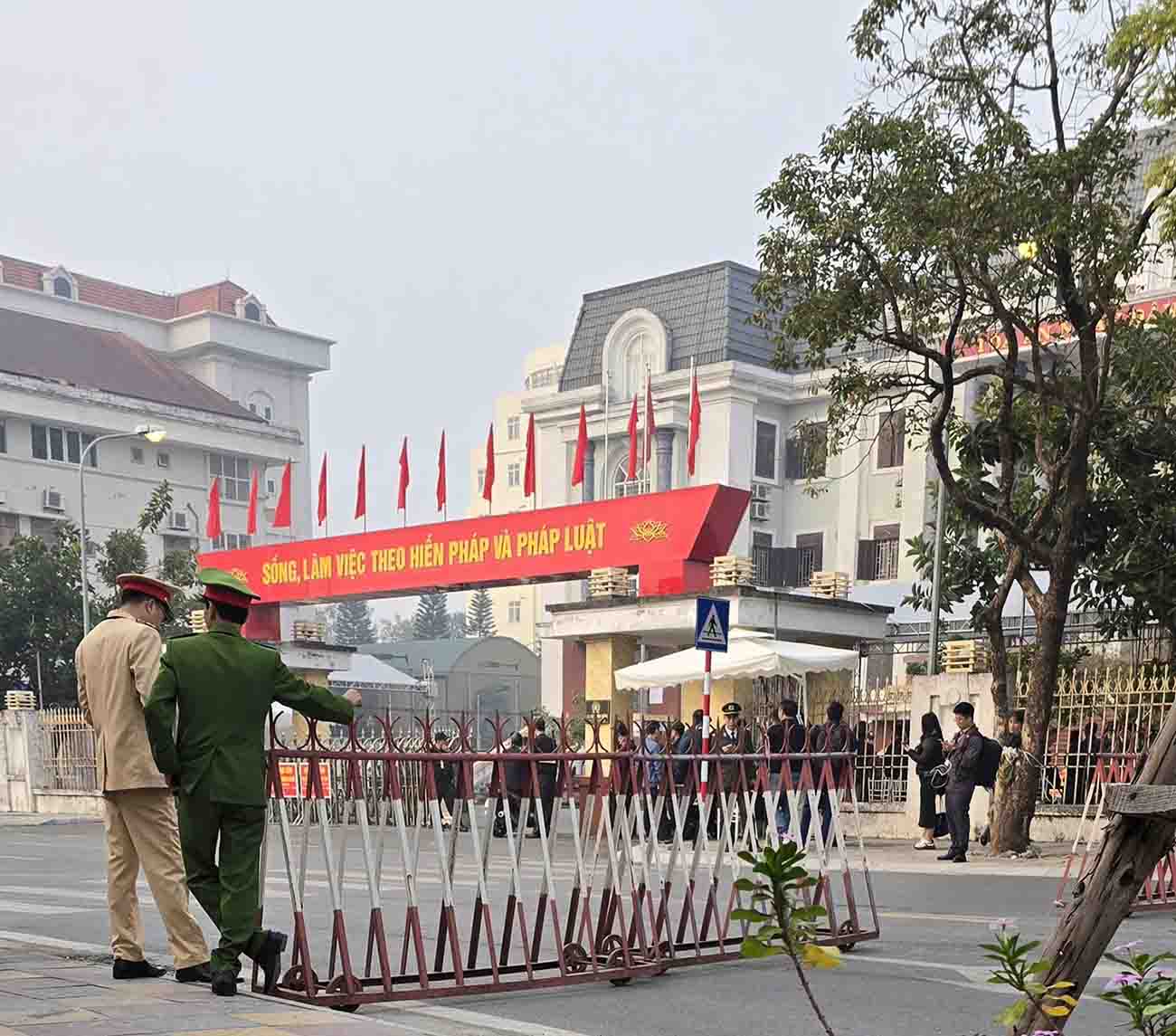 Chốt