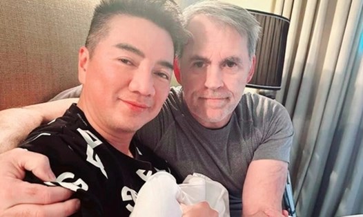 Đàm Vĩnh Hưng và chồng ca sĩ Bích Tuyền. Ảnh: Nhân vật cung cấp.