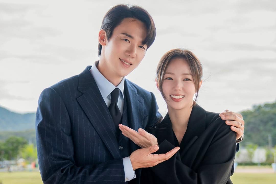 Yoo Yeon Seok and Chae Soo Bin in "When the Phone Rings". Photo: Producer