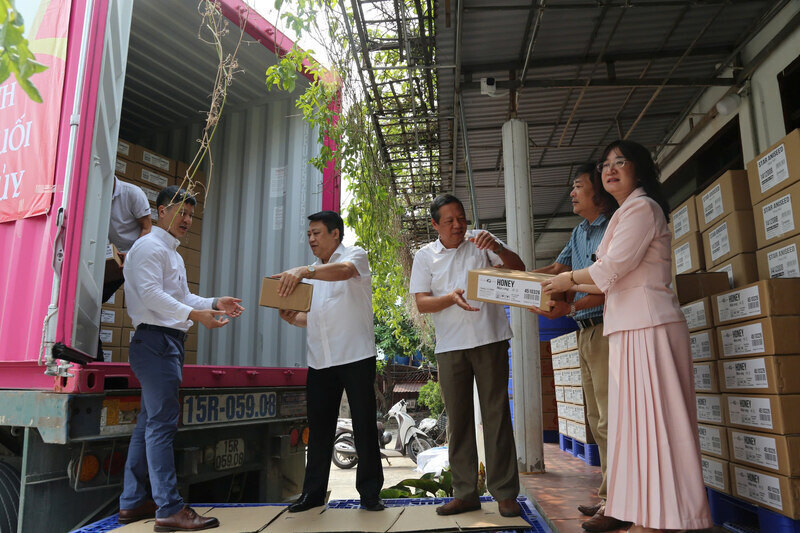 Honey shipments from Hoa Binh are exported to Europe. Photo: Thu Hang