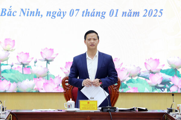Chủ tịch UBND tỉnh Bắc Ninh Vương Quốc Tuấn phát biểu chỉ đạo phiên họp. Ảnh: Đăng Hòa

