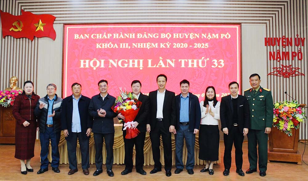 Mr. Vang A Chinh - Chief of Nam Po District Police, Dien Bien Province holds the position of Permanent Deputy Secretary of the District Party Committee. Photo: Thanh Dat