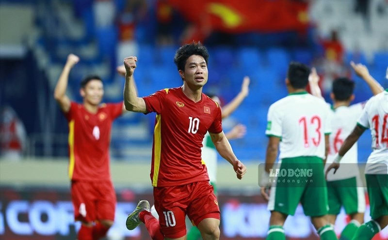 The General Department of Taxation has just shared with the press information about whether the bonus of the Vietnamese football team is subject to personal income tax or not. Photo: Trung Thu.
