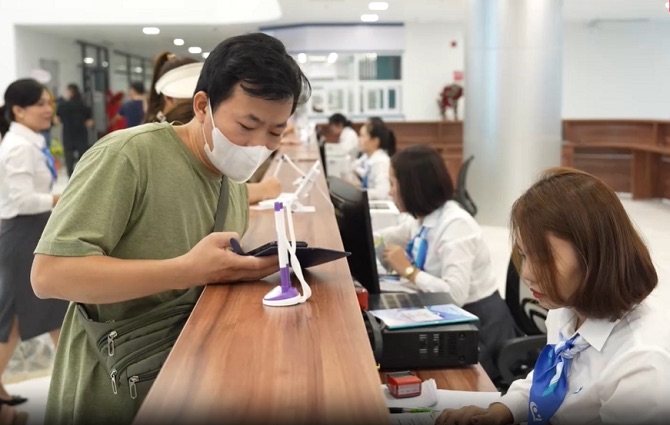 Building a culture of thrift, integrity, and no corruption or negativity among cadres, party members and people. Illustration photo: according to Hanoi Department of Health