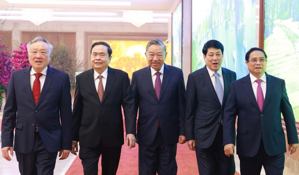 Party and State leaders attend the conference. Photo: VGP/Nhat Bac