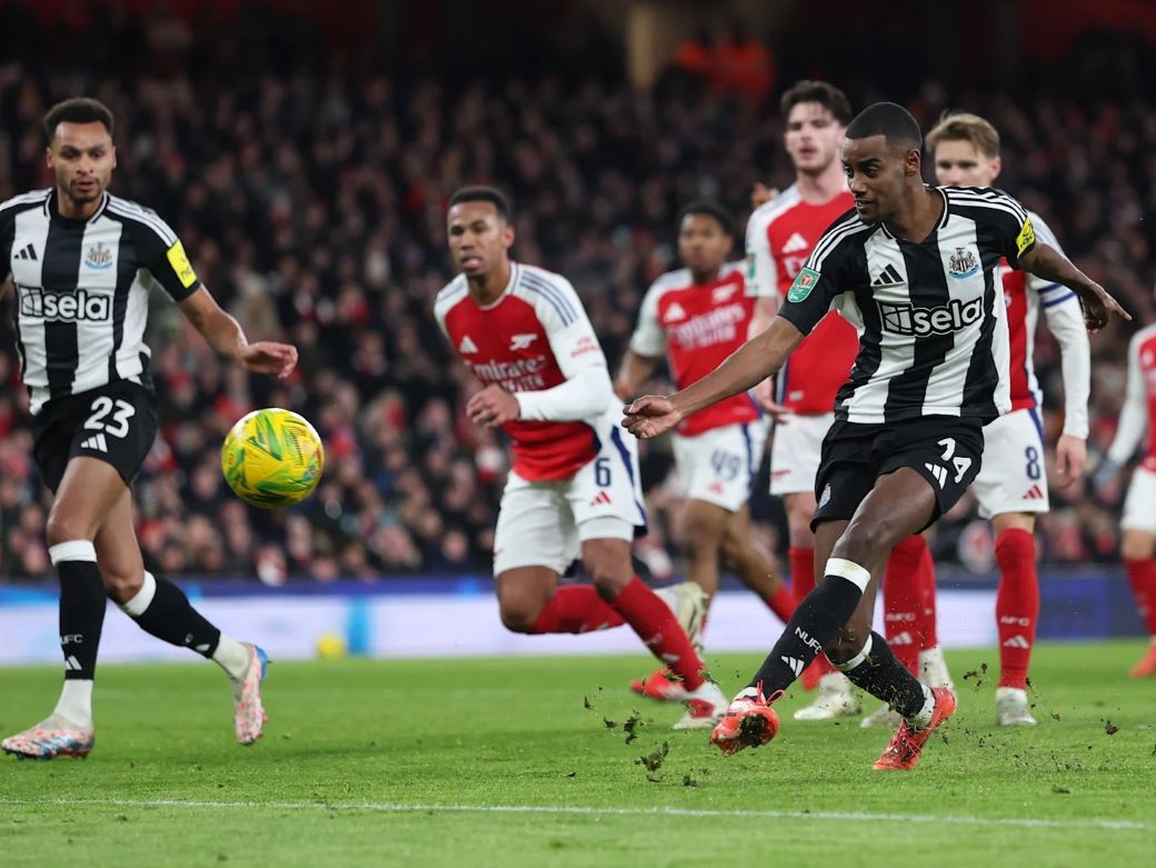 Su no luc cua Newcastle truoc Arsenal cho thay ho rat khat khao chuc vo dich nay. Anh: NUFC