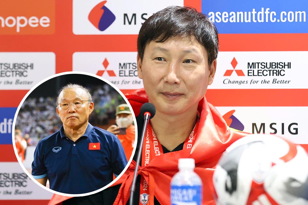 Coach Kim Sang-sik mentioned Mr. Park Hang-seo after winning the ASEAN Cup 2024. Photo: Thanh Vu/VFF