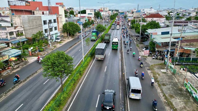 Ho Chi Minh City - Moc Bai Expressway will reduce the load on National Highway 22. Photo: Anh Tu