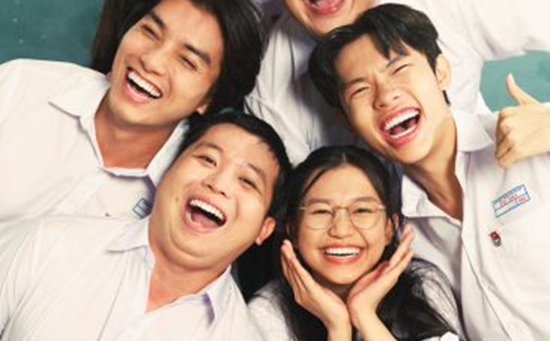 The cast of the movie "Kaleidoscope" movie version. Photo: Film crew