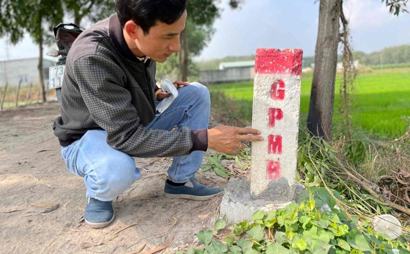 Land clearance milestone for the Ho Chi Minh City - Thu Dau Mot - Chon Thanh expressway project. Photo: Dinh Trong