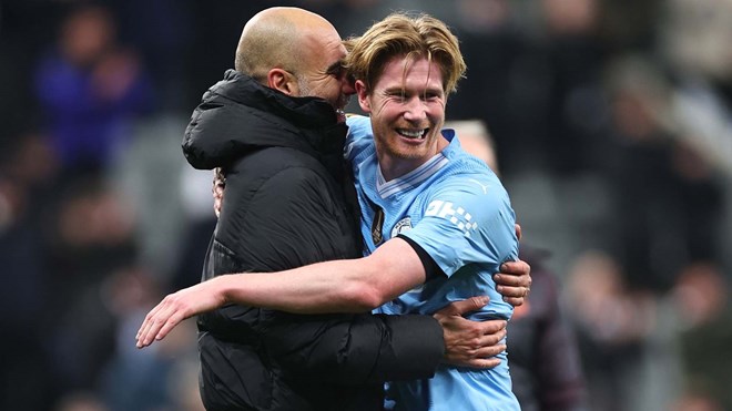 Day co the la mua giai cuoi cung cua Kevin De Bruyne voi Man City va ong thay Pep Guardiola. Anh: AFP