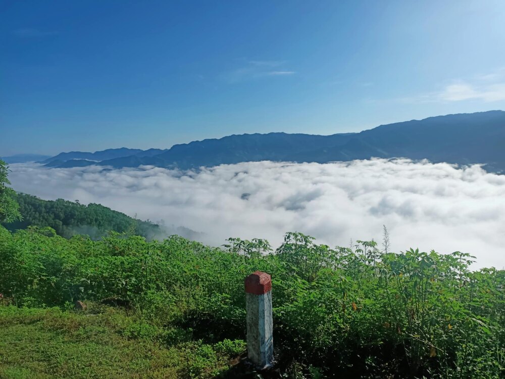 “Mọi người phải hạ quyết tâm săn được mây, hẹn giờ và thức dậy sớm để đi và không “bể kèo” vì lạnh, lười hay buồn ngủ”, anh Nhân chia sẻ. Ảnh: NVCC