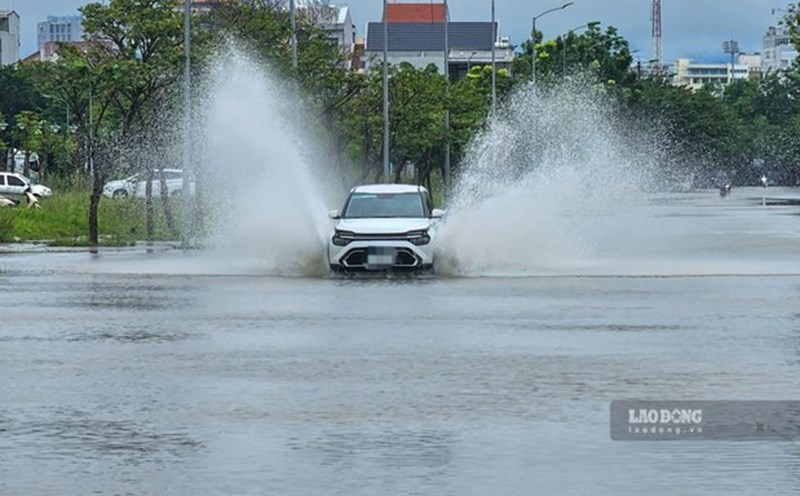 Weather forecast for Central Vietnam is cold and rainy due to the influence of cold air. Photo: Nguyen Luan