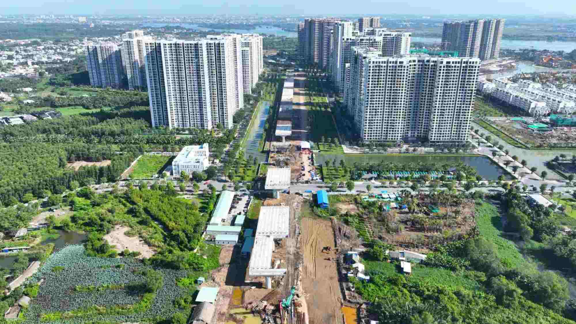 Ho Chi Minh City speeds up construction of Ring Road 3 project in 2025. Photo: Anh Tu