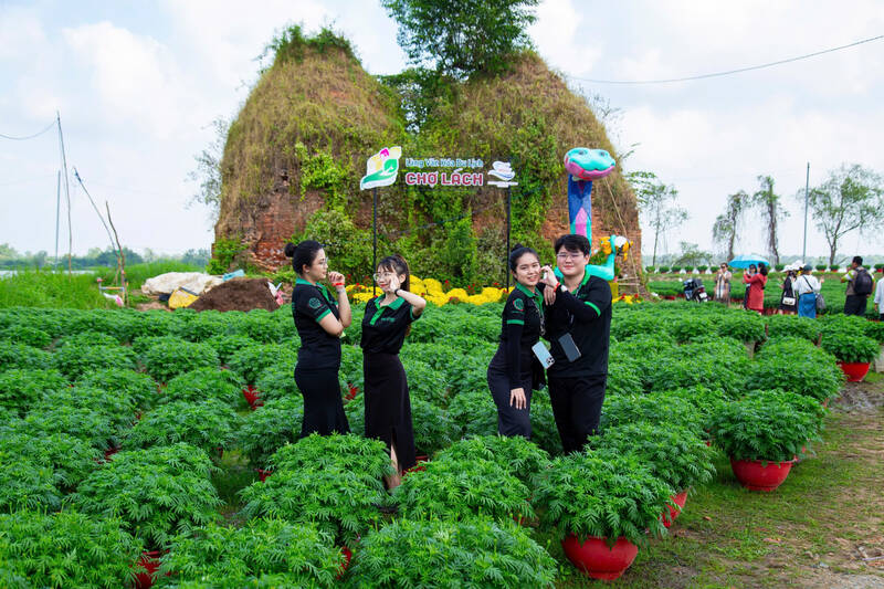 Anh: Hoang Loc