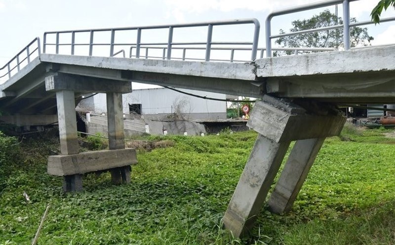 In the dry season of 2024, many canals in Tran Van Thoi district, Ca Mau will be dry and lack water. Photo: Nhat Ho