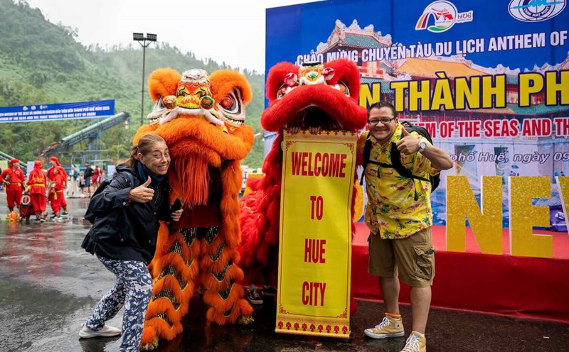 Tourists arrive in Hue by sea at Chan May port. Photo: VisitHue