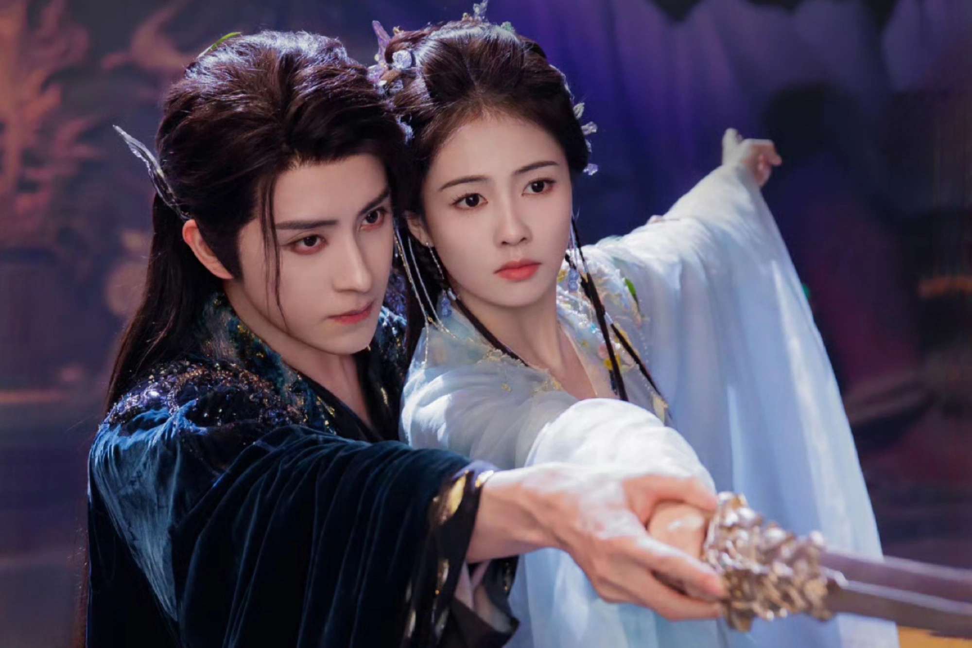 Bach Loc co-stars with Ngao Thuy Bang. Photo: Producer.