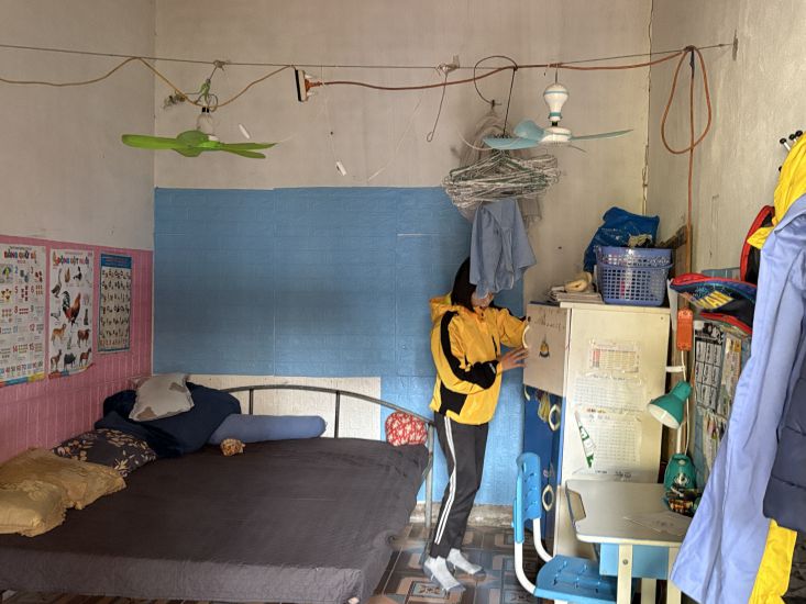 Ms. Le Thi Tam in her rented room. Photo: Bao Han