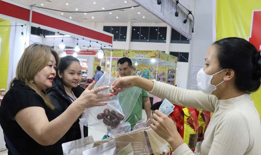 Đà Nẵng khai mạc hội chợ xuân 2025 với hơn 250 gian hàng. Ảnh: Kim Khánh