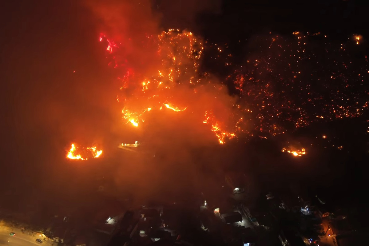 Forest fire in Bai Chay ward, Ha Long city. Photo: Provided by local people