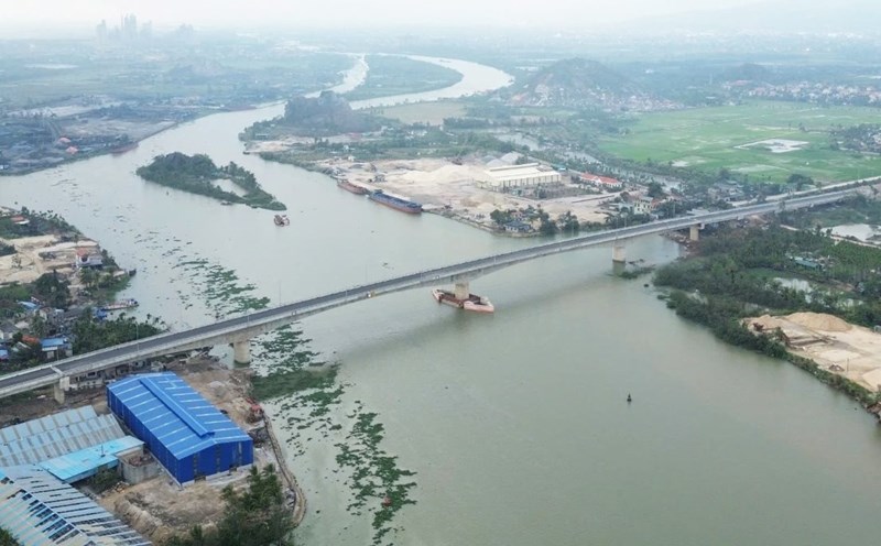 Lai Xuan Street, Hai Phong City. Photo: Hoang Khoi