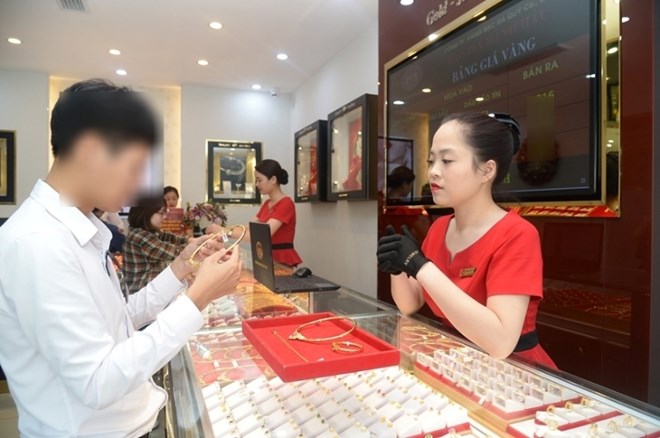Mua bán vàng trên 20 triệu đồng/ngày phải qua tài khoản ngân hàng từ 10.10 Mua bán vàng trên 20 triệu đồng/ngày phải qua tài khoản ngân hàng từ 10.10