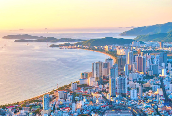 Khanh Hoa promotes solutions for sustainable marine economic development, contributing to realizing the growth target by 2030. Photo: Manh Cuong