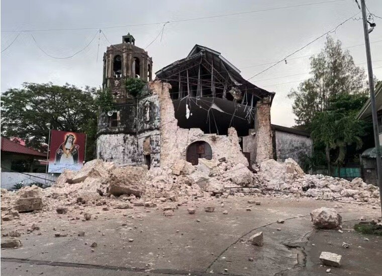 The mother church of the General Diocese of Santa Rosa de Lima in Daanbantayan town, Philippines was affected by an earthquake. Photo: Santa Rosa de Lima Cathedral