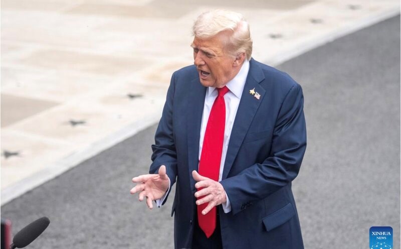 US President Donald Trump answers the press at the White House on September 30. Photo: Xinhua