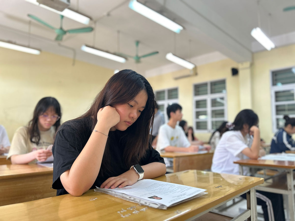 Concerns about reducing the chance of entering university when removing the method of considering academic records