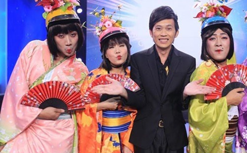 Hoai Linh, Viet Huong, Tran Thanh, Truong Giang in a game show. Photo: Producer