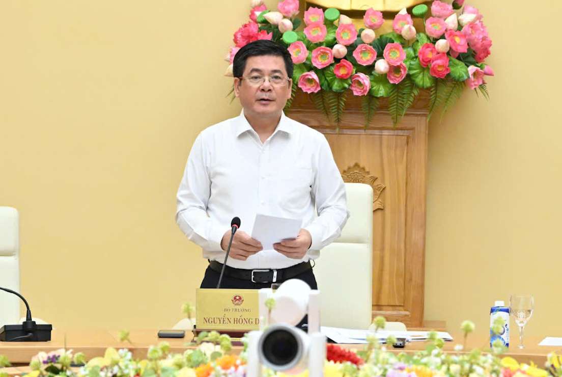 Minister Nguyen Hong Dien emphasized that developing a competitive electricity market and reforming the electricity price mechanism are inevitable and objective requirements and trends that cannot be reversed. Photo: Ministry of Industry and Trade