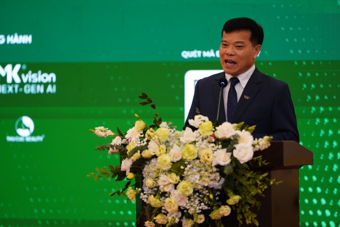 Ong Dinh Dac Vinh - Pho Tong giam doc VTV phat bieu tai buoi le. Anh: Xuan Hoang