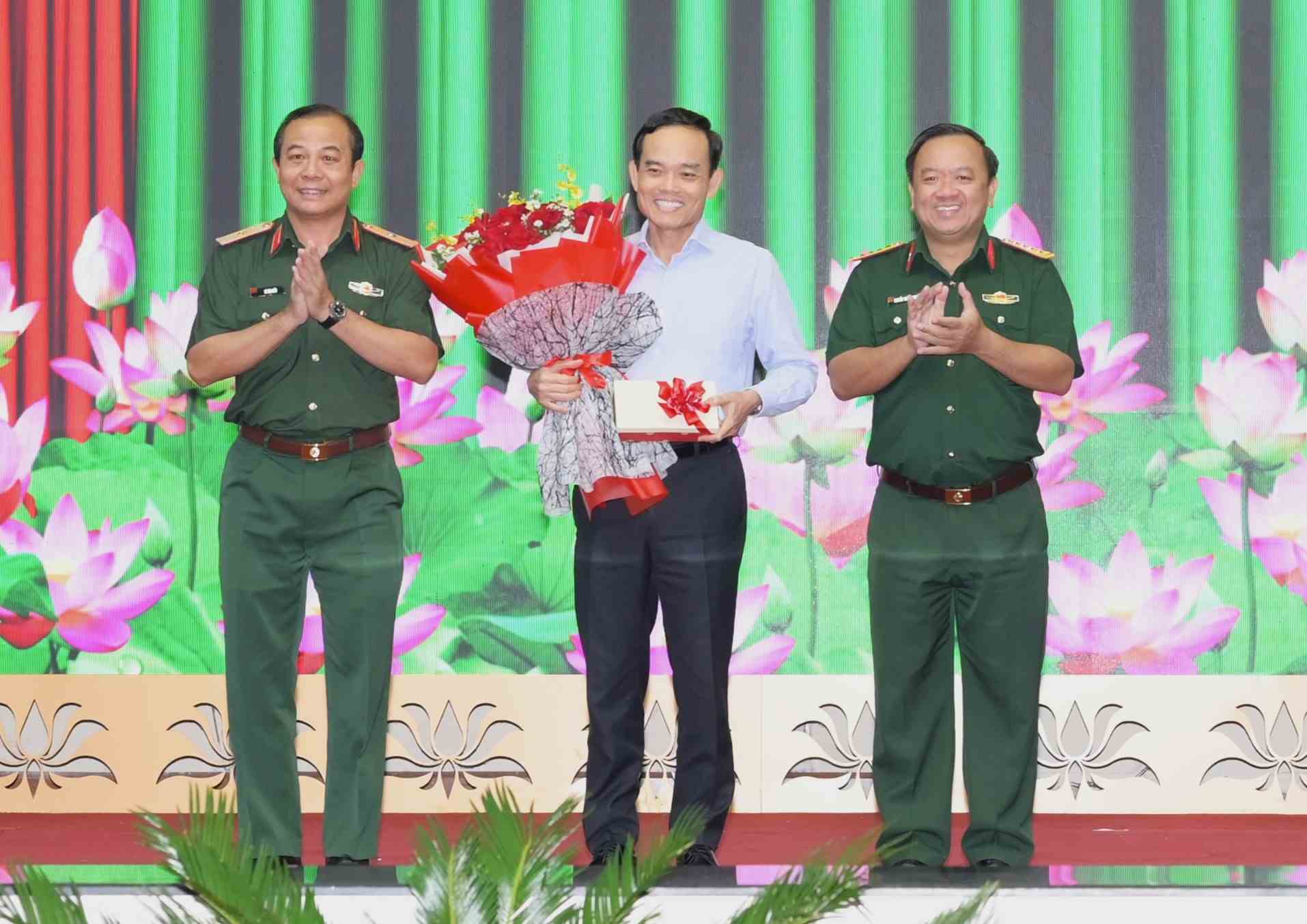 Ho Chi Minh City Party Secretary Tran Luu Quang holds the position of Secretary of the Ho Chi Minh City Military Party Committee. Photo: Van Minh