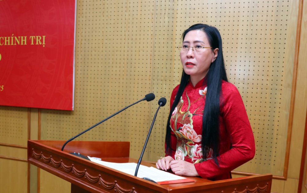New Deputy Head of the Central Organizing Committee Bui Thi Quynh Van spoke. Photo: Pham Kien/VNA