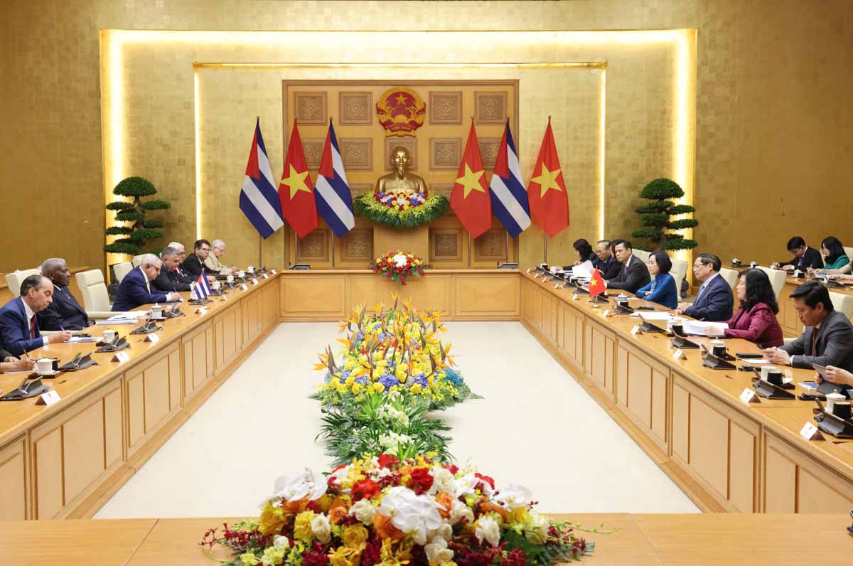 Chu tich Quoc hoi Cuba bay to su cam on tinh doan ket, ung ho va ho tro kip thoi, hieu qua ma Dang, Nha nuoc va nhan dan Viet Nam luon danh cho Cuba. Anh: Hai Nguyen 