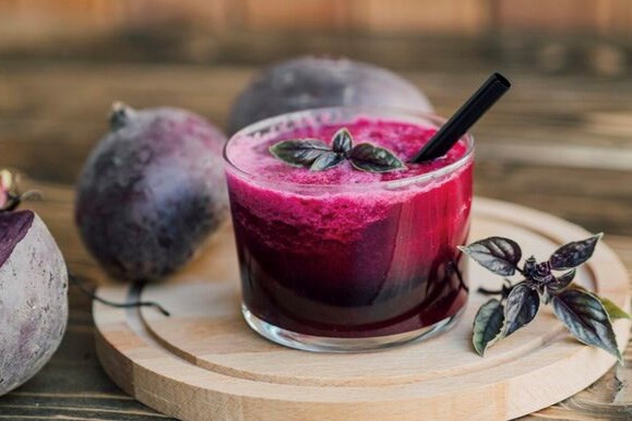 Amaranth juice, chia seeds, a pair of natural nutrients that are good for the heart and blood pressure. Photo: Thuy Duong