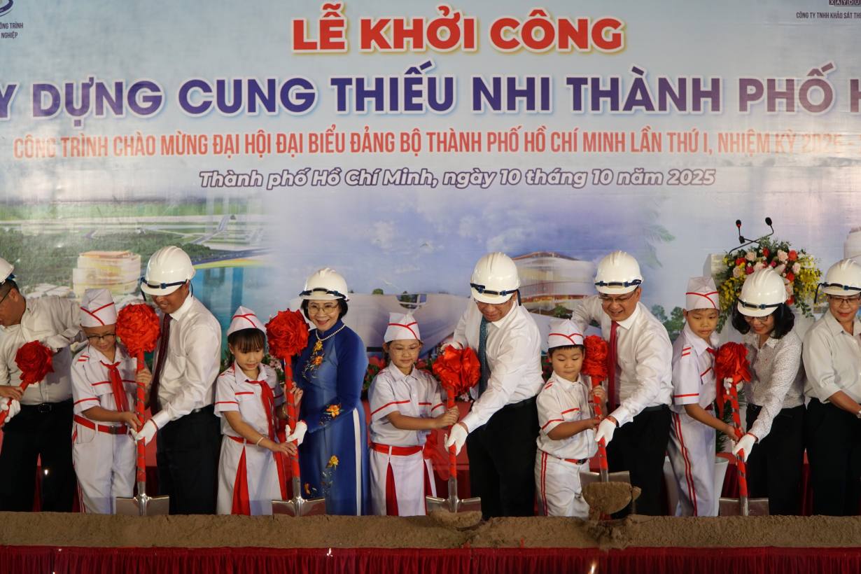 The groundbreaking ceremony for the Ho Chi Minh City Children's Palace construction project. Photo: Thanh Chan