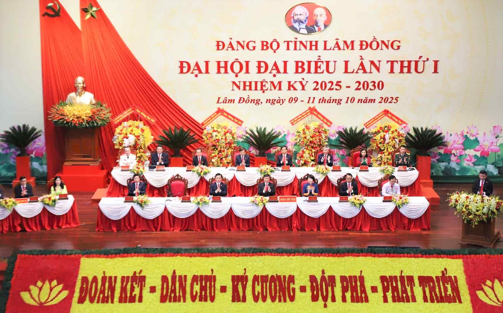 Hinh anh tai buoi khai mac Dai hoi dai bieu Dang bo tinh lan thu I, nhiem ky 2025 - 2030. Anh: Khanh Phuc
