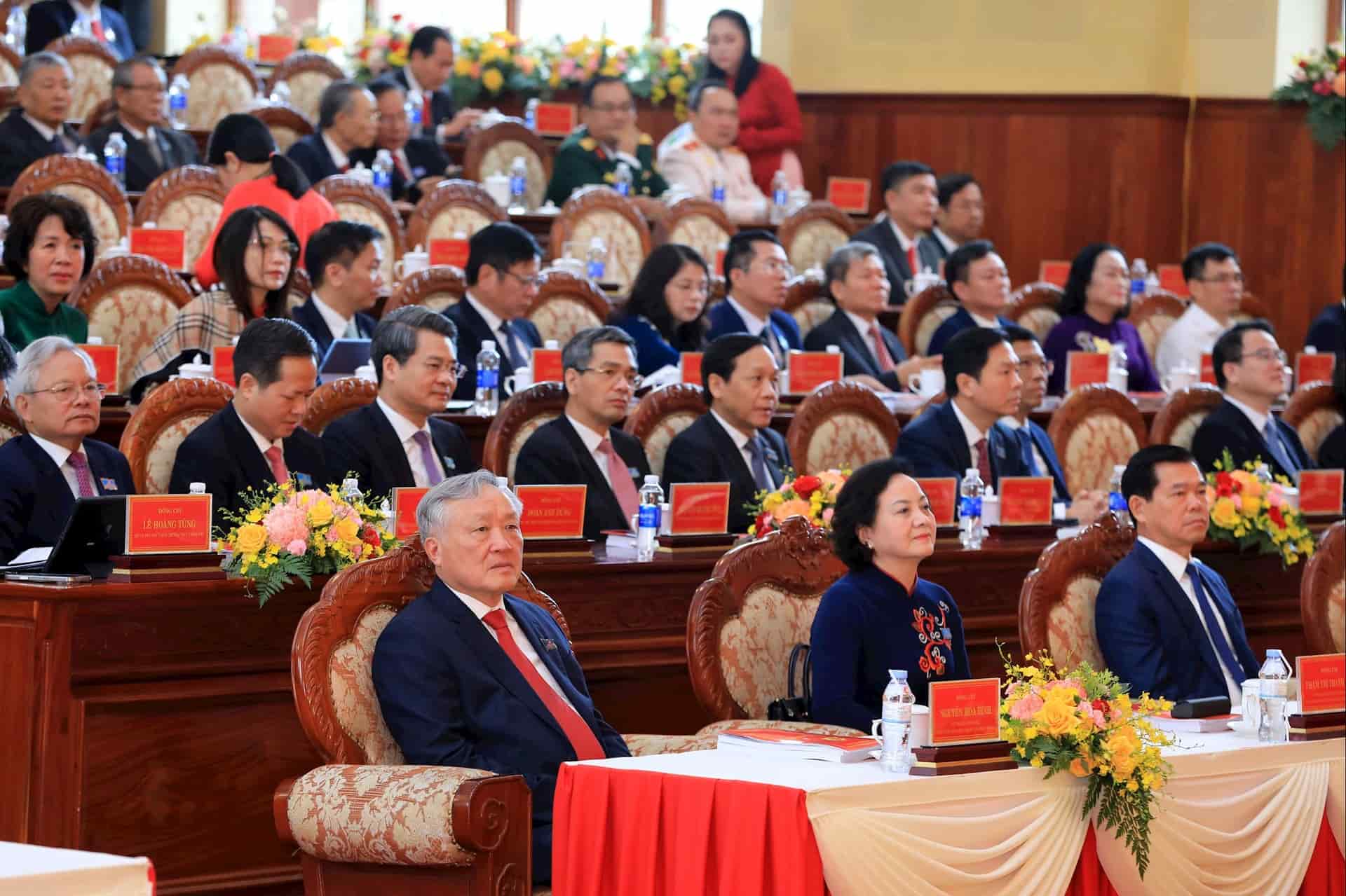 Permanent Deputy Prime Minister Nguyen Hoa Binh attended and gave a speech at the Lam Dong Provincial Congress. Photo: Khanh Phuc