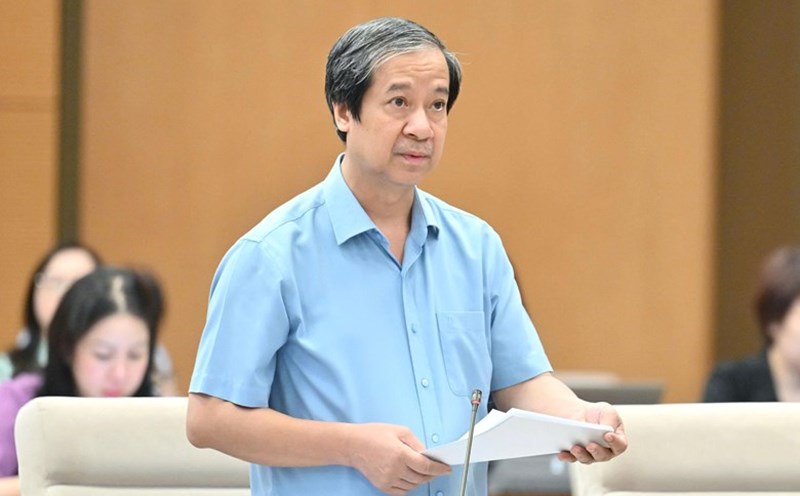 According to Minister of Education and Training Nguyen Kim Son, currently, some localities are not fully recruiting the assigned teacher positions. Photo: Quochoi.vn