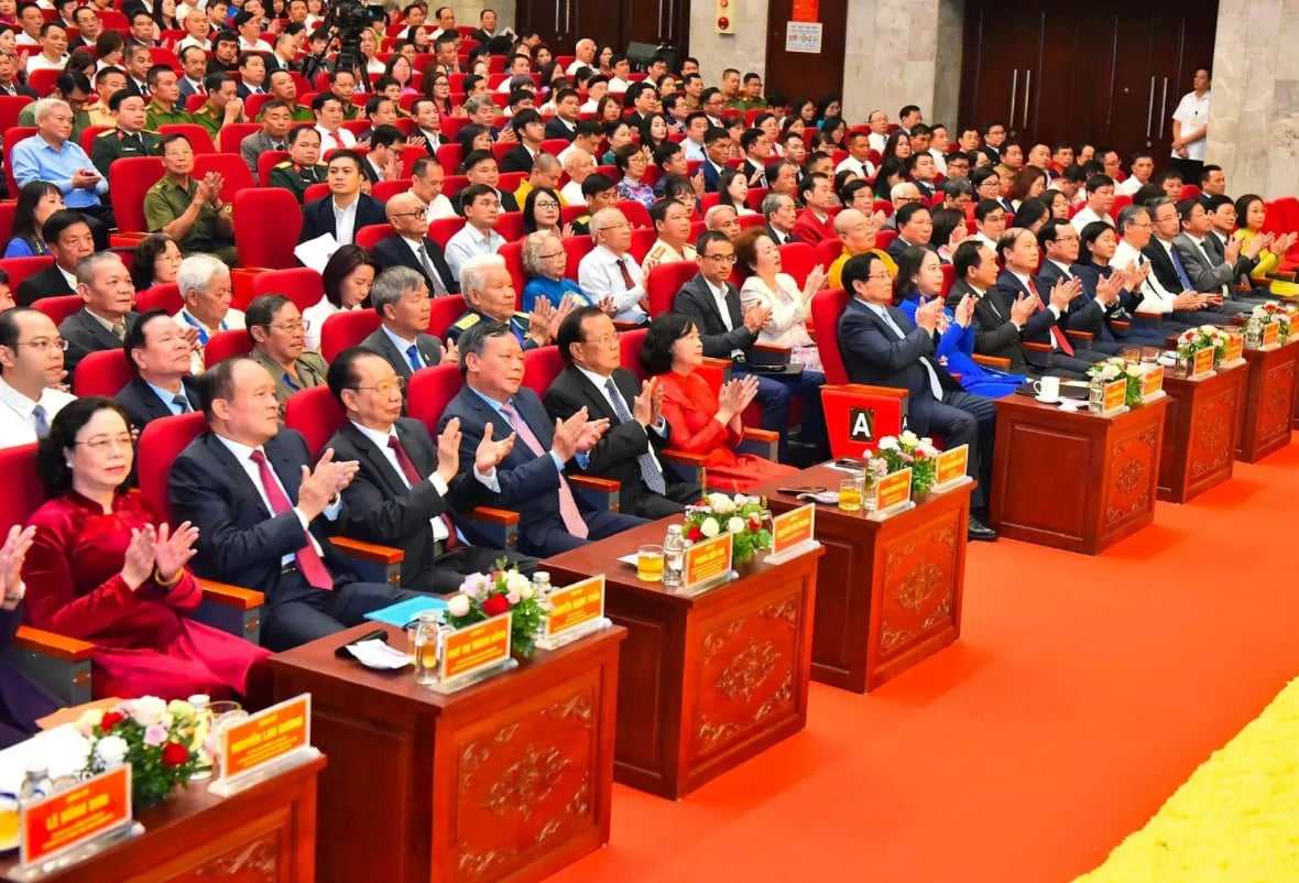 2025年から2030年までのハノイ市愛国競争大会に参加する代表者。写真:ディン・ルエン.