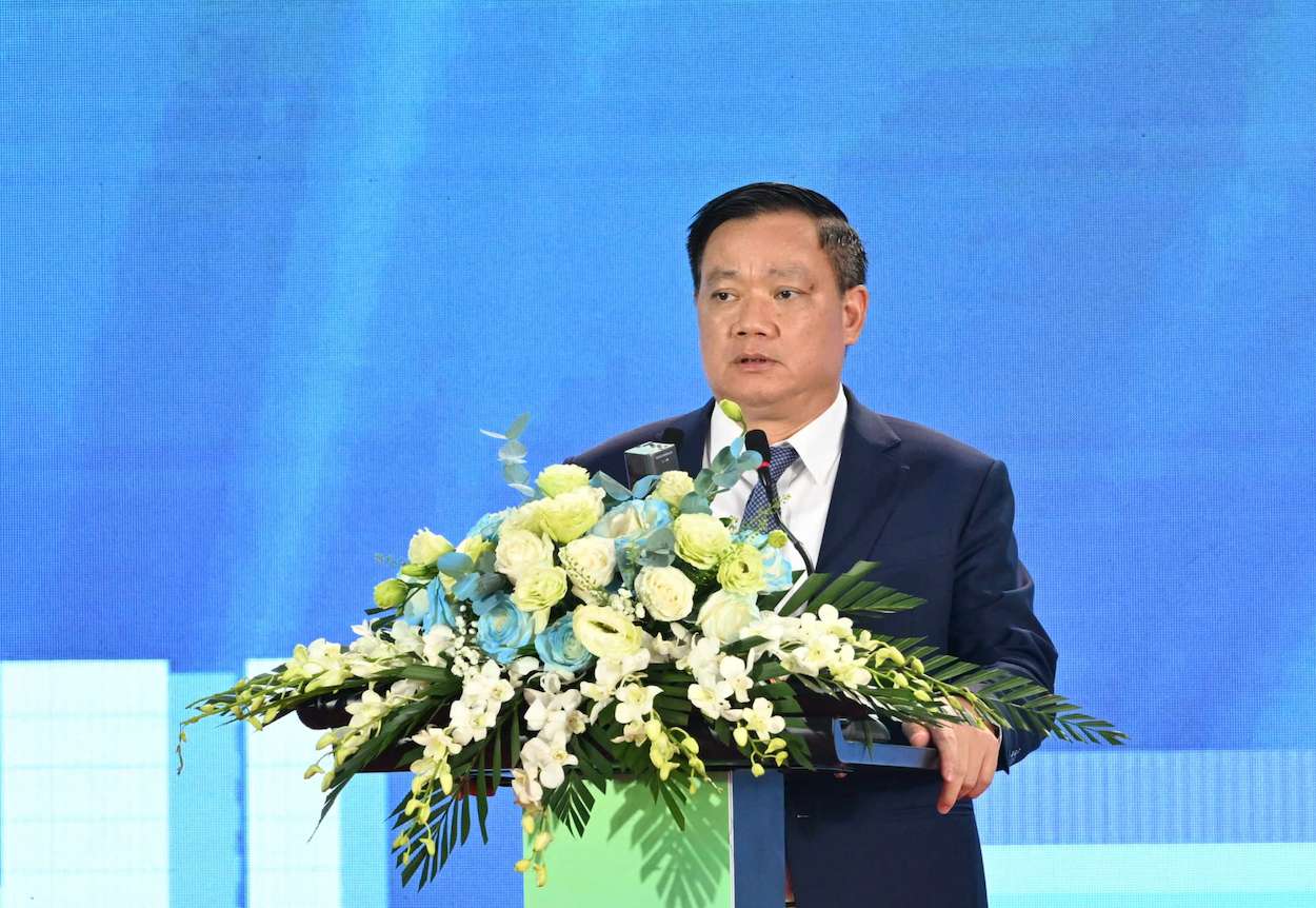 Ong Nguyen Khac Than - Chu tich UBND tinh Hung Yen phat bieu tai buoi le. Anh: BCT