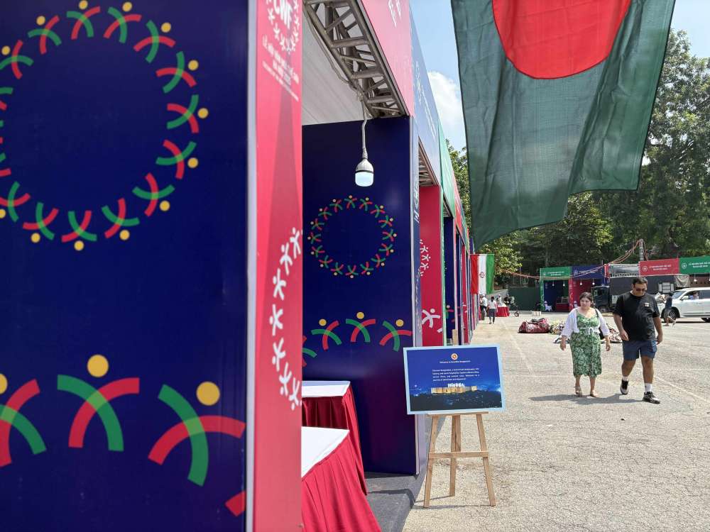 Bu akşamki açılış töreninin ardından festival, 12 Ekim'e kadar sürecek ve birbirinden eşsiz kültürel ve sanatsal etkileşim etkinliklerine ev sahipliği yapacak. Kapanış töreni ise 12 Ekim saat 20:00'de gerçekleşecek.
