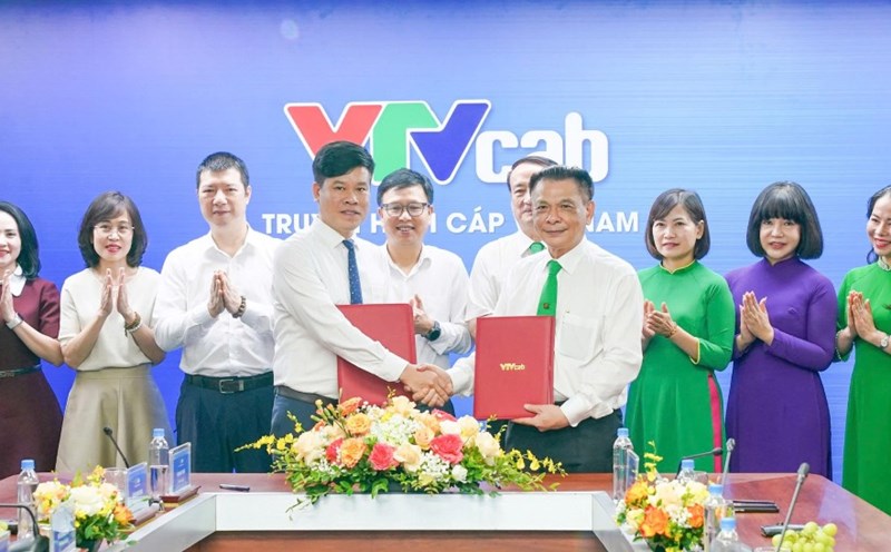 VTVcab and Mai Linh Group signed. Photo: Thu Huong