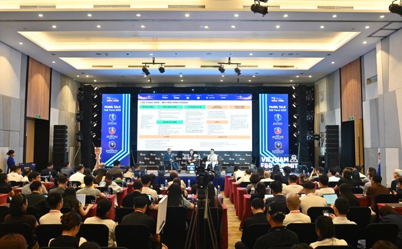 The food and beverage (F&B) enterprise is more optimistic about the market outlook in the second half of 2025. Photo: Tri Minh